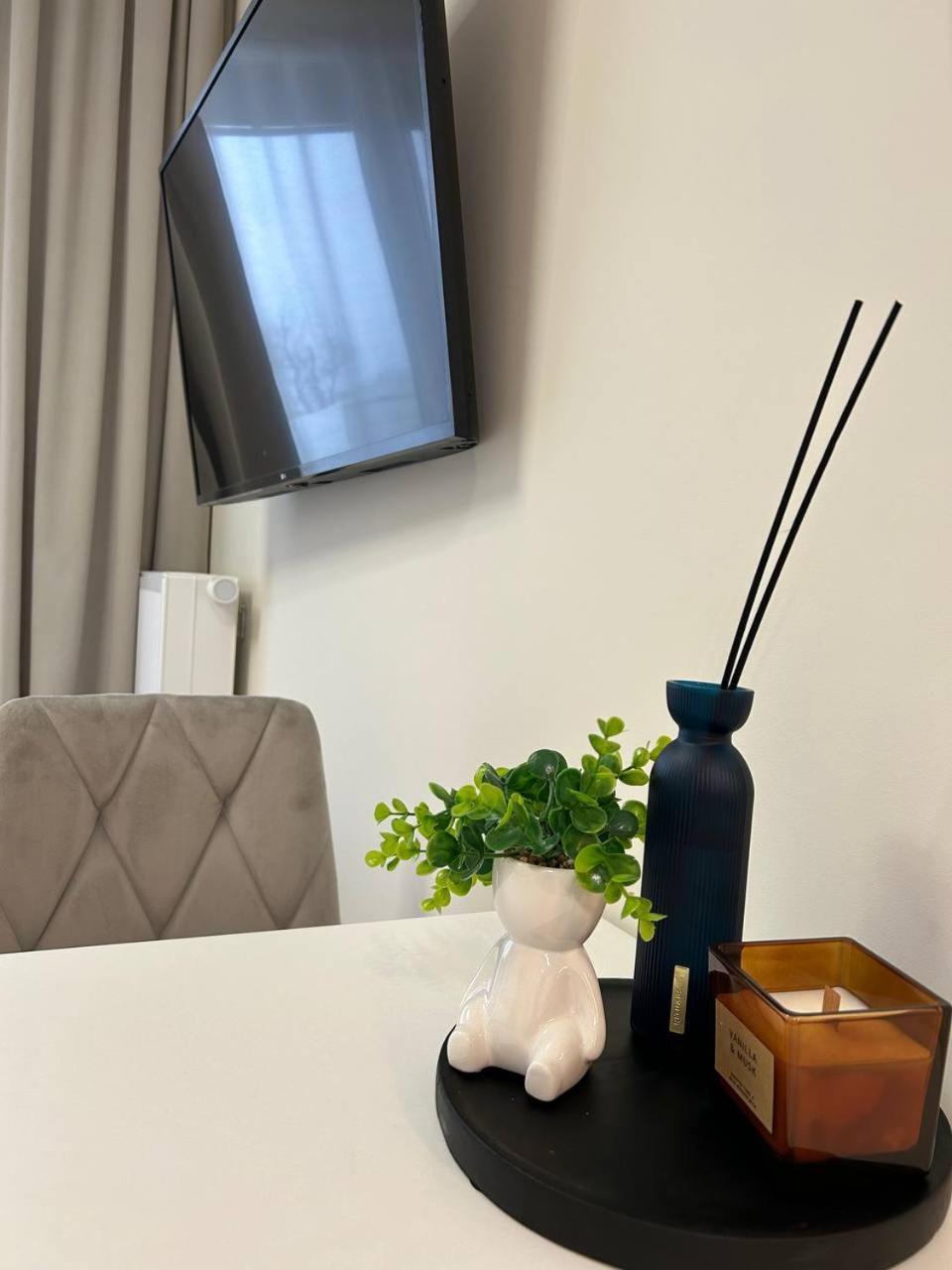 Warsaw Airport Apartment エクステリア 写真